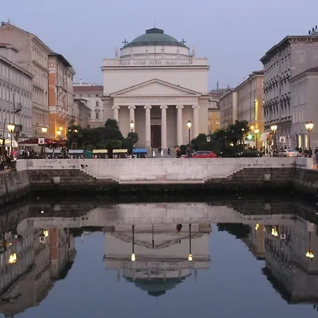 Casa Cereria - With Parking アパート トリエステ